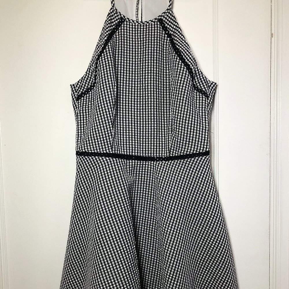 B. Darlin Gingham Dress SZ 7/8 (Juniors)